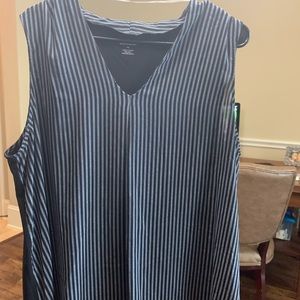 Worthington shirt sleeveless